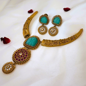 Regal Kundan Kante Set – Mint Green Medallion