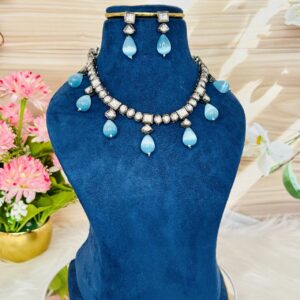 Noor Kundan Necklace