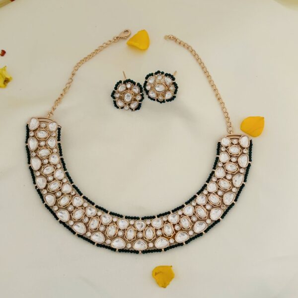 Radiant Polki Diamond-Look Choker Set green/White - Image 7