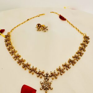 AD Floral Snowflake Necklace Set gold polish
