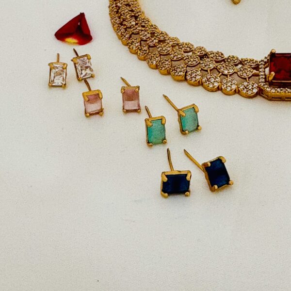 AD Interchangeable Stone Choker Set – Gold Polish - Image 4