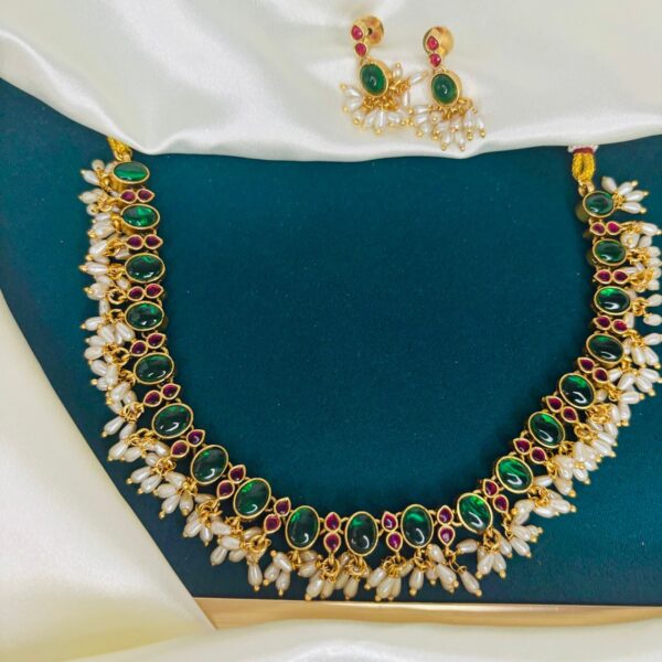 Dual-Sided Necklace Set