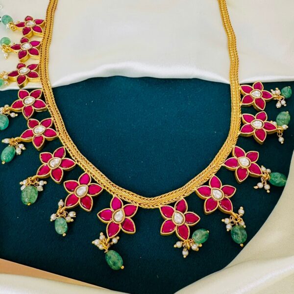 Floral Jadau Necklace