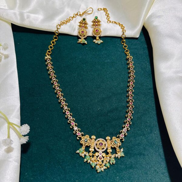 Kids Gold-Tone Temple Necklace Set