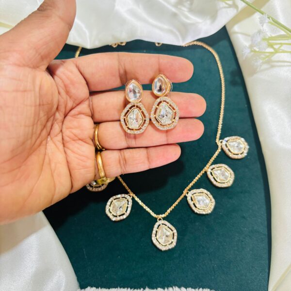 Kundan Liner Set – Rose Gold Polish - Image 2