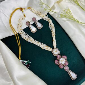 Celebrity-Inspired Marble Stones set