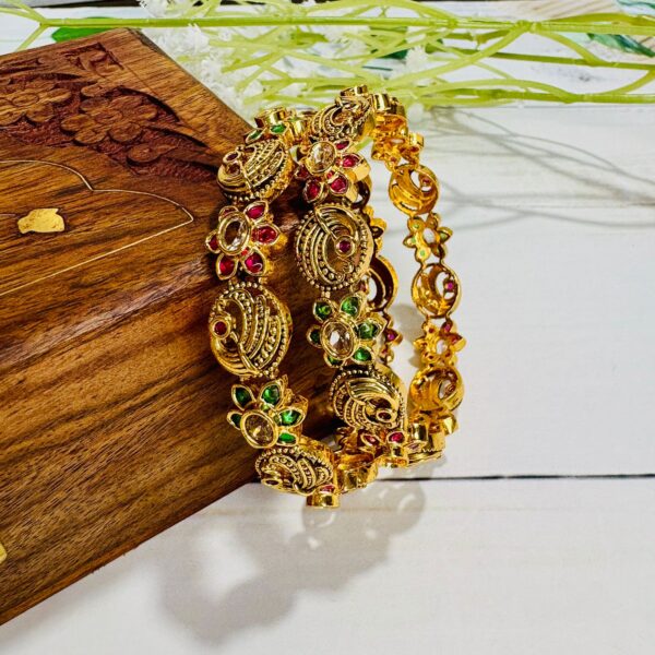 Antique Floral Design Temple Bangles - Image 2