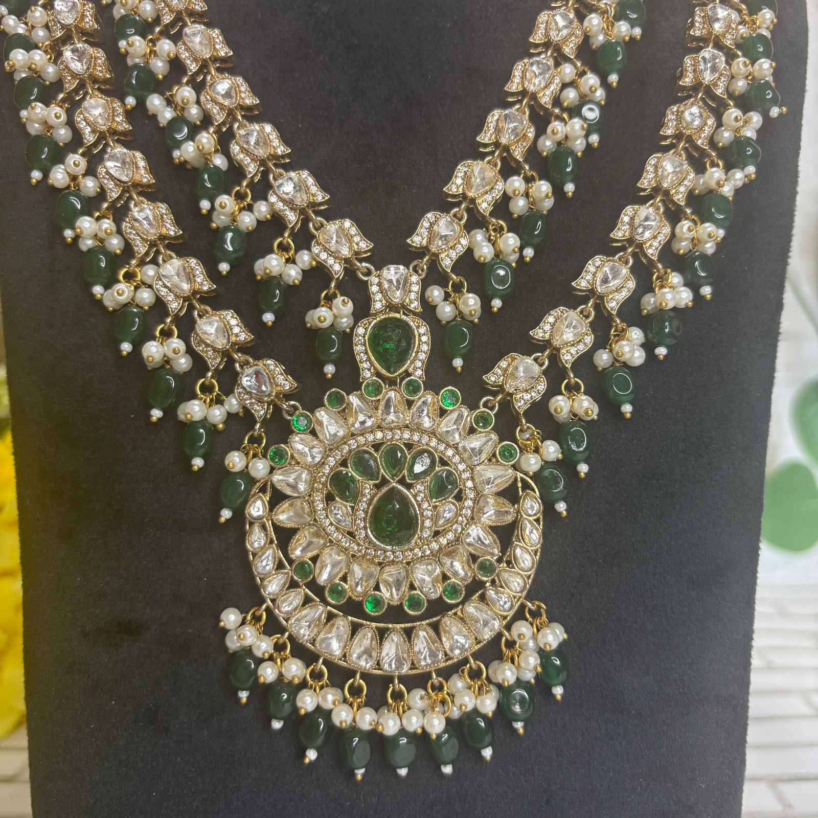 Inverted Lotus Kundan Layer Necklace Set - Image 3